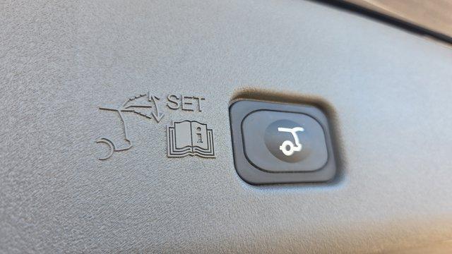 used 2024 Lincoln Nautilus car, priced at $42,500