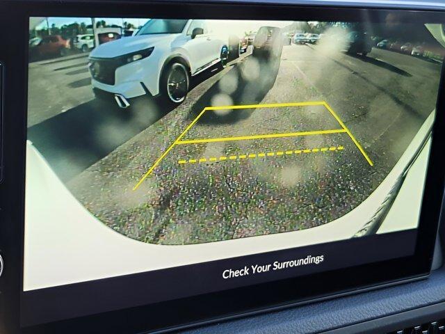 new 2026 Honda CR-V Hybrid car, priced at $39,605