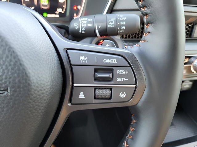 new 2026 Honda CR-V Hybrid car, priced at $39,605