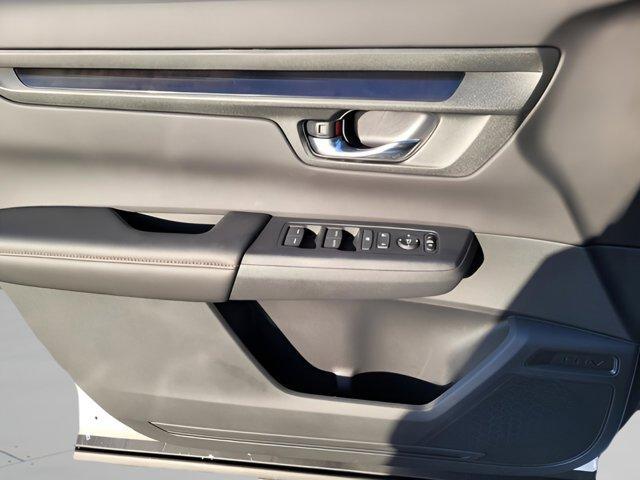new 2026 Honda CR-V Hybrid car, priced at $39,605