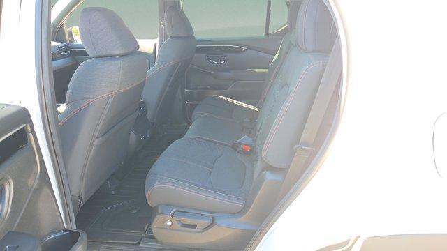 used 2025 Honda Pilot car, priced at $37,600