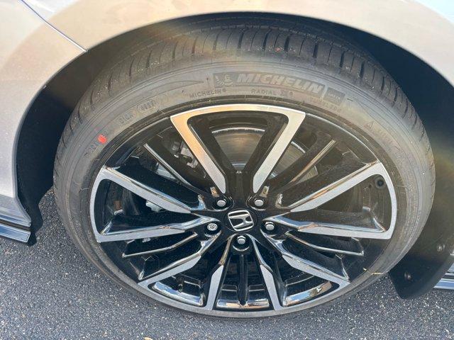 new 2025 Honda Accord Hybrid car, priced at $38,661