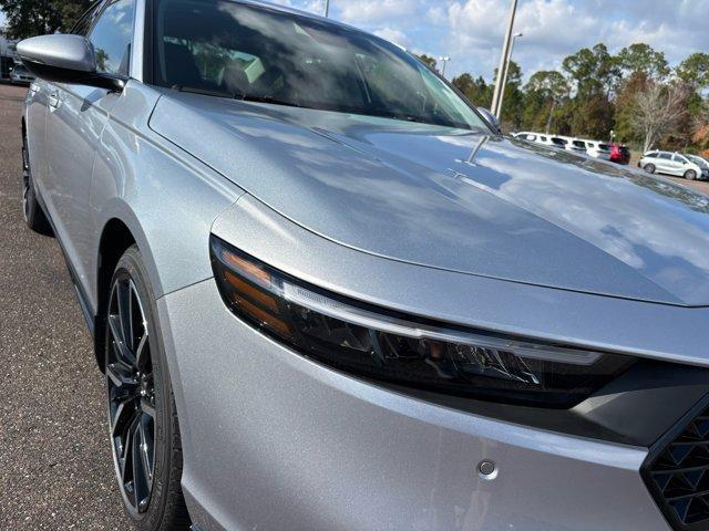 new 2025 Honda Accord Hybrid car, priced at $38,661