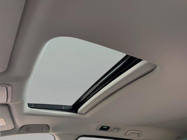 new 2026 Honda Odyssey car, priced at $43,679