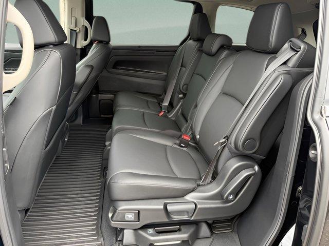 new 2026 Honda Odyssey car, priced at $43,679