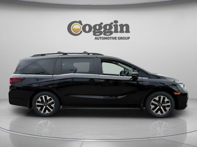 new 2026 Honda Odyssey car, priced at $43,679