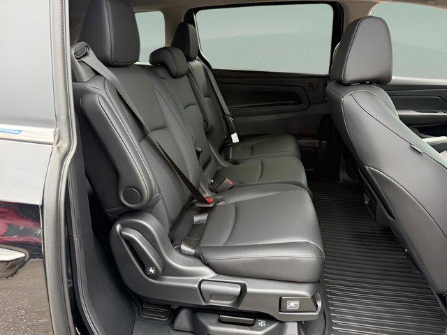 new 2026 Honda Odyssey car, priced at $43,679