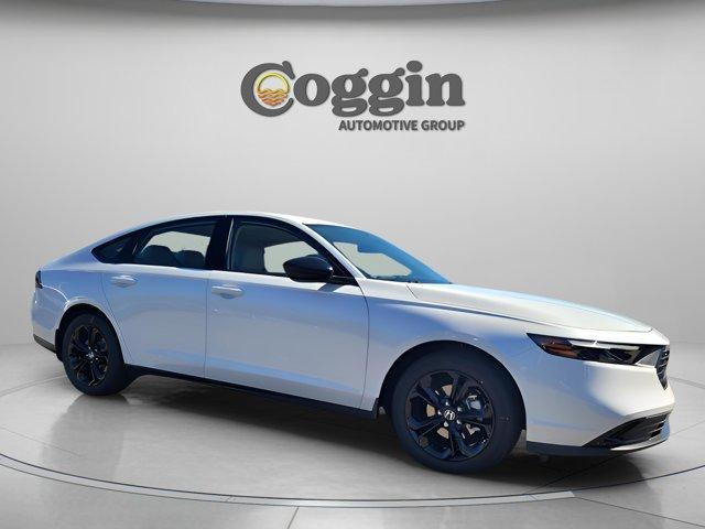 new 2025 Honda Accord car, priced at $31,746