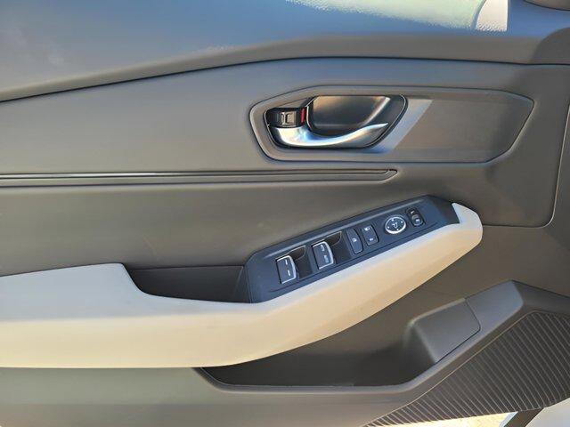 new 2025 Honda Accord car, priced at $31,746