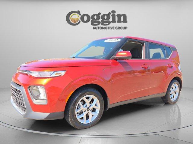 used 2022 Kia Soul car, priced at $14,000