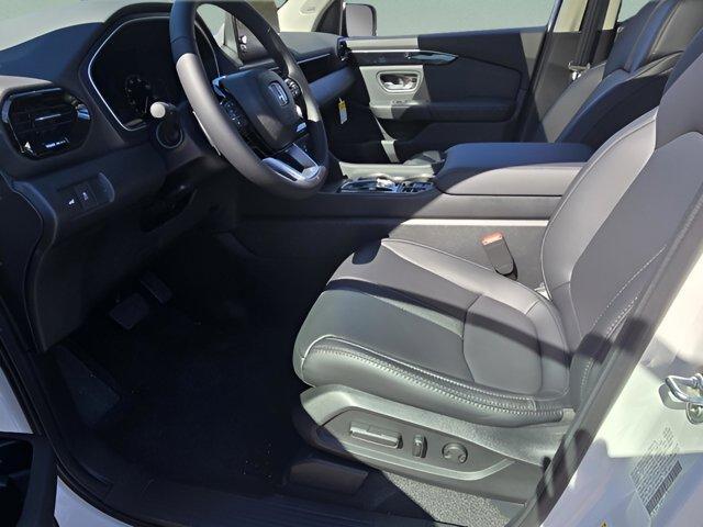 new 2025 Honda Pilot car, priced at $48,448