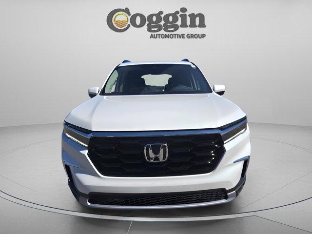 new 2025 Honda Pilot car, priced at $48,448