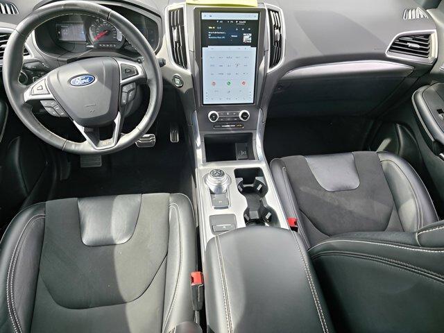 used 2024 Ford Edge car, priced at $27,791