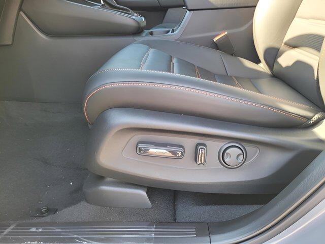 new 2026 Honda CR-V Hybrid car, priced at $39,589