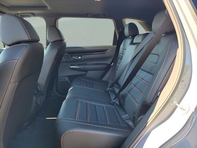 new 2026 Honda CR-V Hybrid car, priced at $39,589