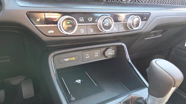 new 2026 Honda CR-V Hybrid car, priced at $39,660