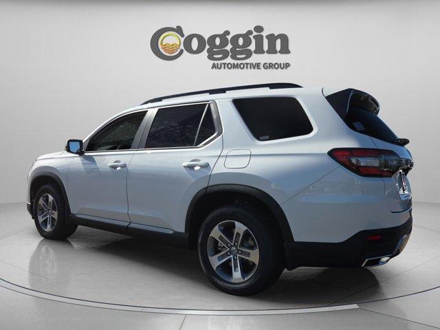 new 2026 Honda Pilot car, priced at $47,440