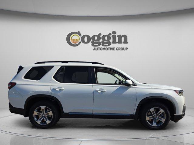 new 2026 Honda Pilot car, priced at $47,440