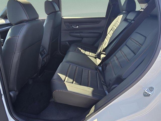 new 2026 Honda CR-V Hybrid car, priced at $39,589