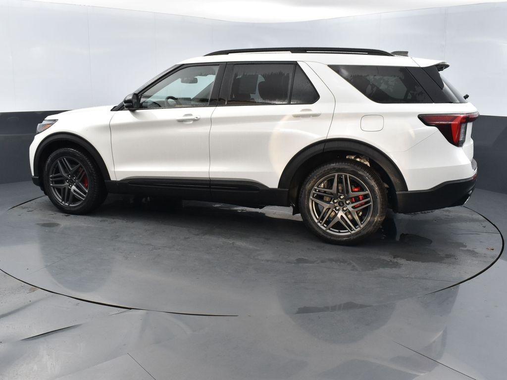 new 2026 Ford Explorer car, priced at $61,930