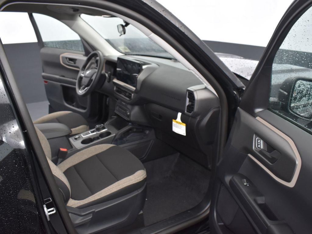 new 2025 Ford Bronco Sport car, priced at $32,160