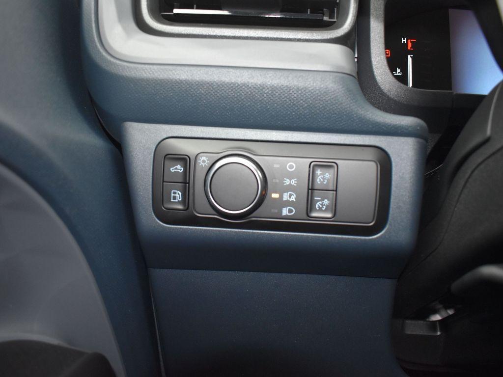 new 2025 Ford Maverick car, priced at $29,669