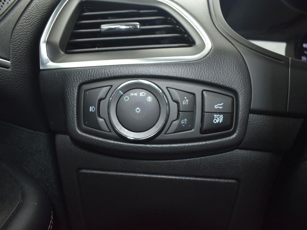 used 2024 Ford Edge car, priced at $25,691