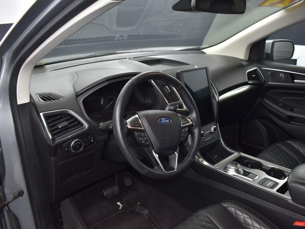 used 2024 Ford Edge car, priced at $25,691