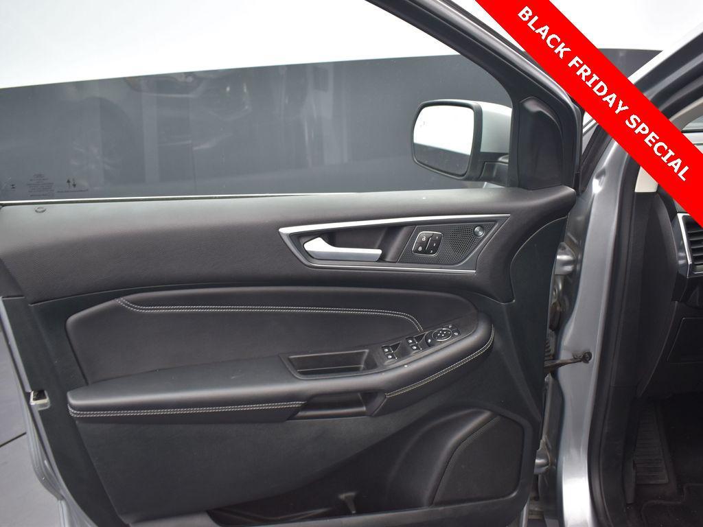 used 2024 Ford Edge car, priced at $25,491