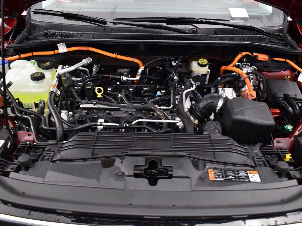new 2025 Ford Escape PHEV car, priced at $33,988