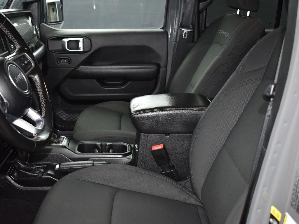 used 2021 Jeep Wrangler Unlimited car, priced at $24,491