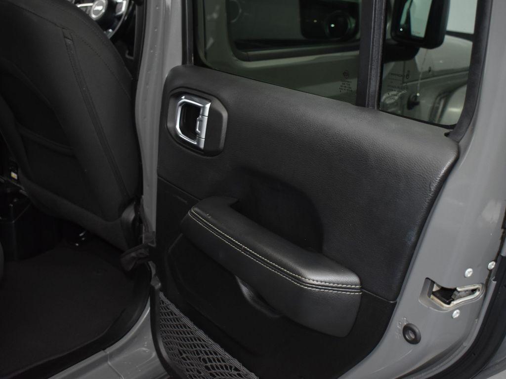 used 2021 Jeep Wrangler Unlimited car, priced at $24,491