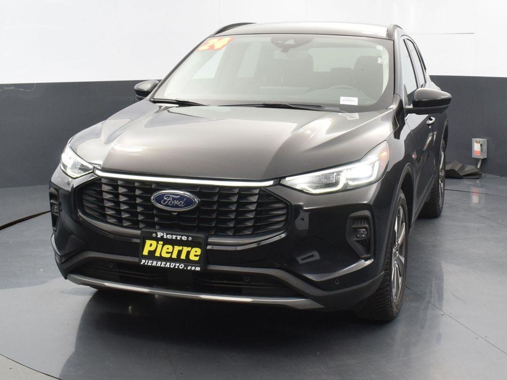 used 2024 Ford Escape car, priced at $25,781