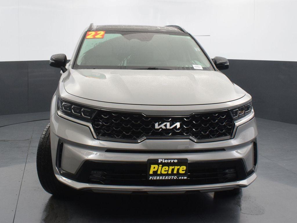used 2022 Kia Sorento car, priced at $28,791
