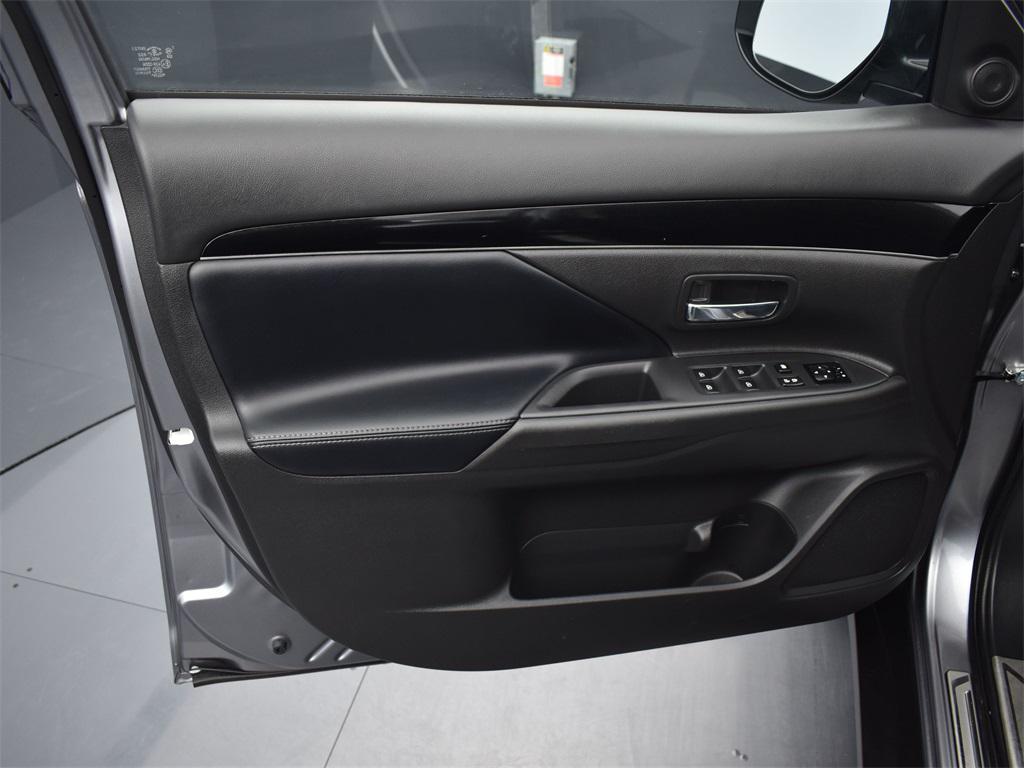 used 2019 Mitsubishi Outlander car, priced at $9,991