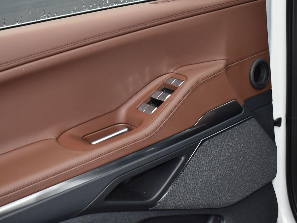 new 2025 Lincoln Navigator car, priced at $103,515