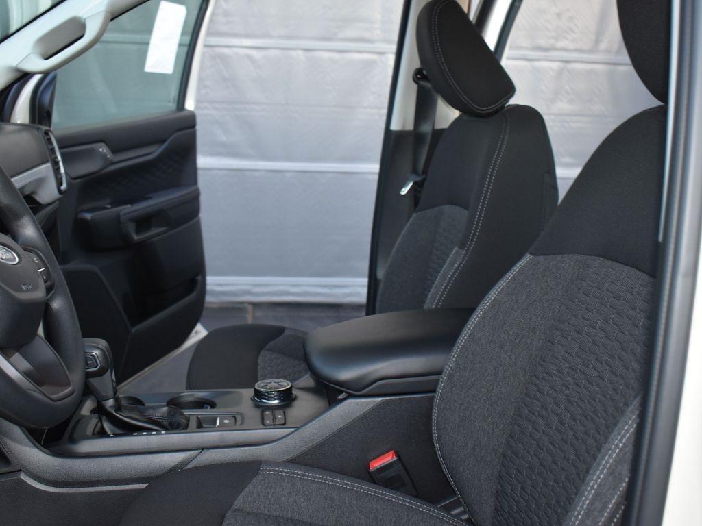 new 2025 Ford Ranger car, priced at $35,400