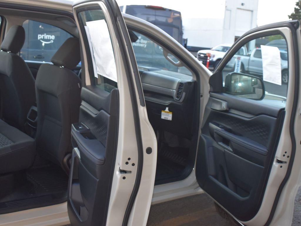 new 2025 Ford Ranger car, priced at $35,400