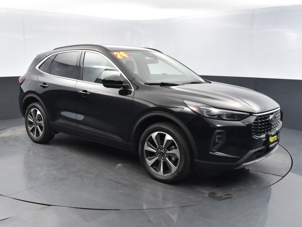 used 2024 Ford Escape car, priced at $28,075