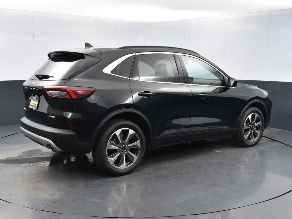 used 2024 Ford Escape car, priced at $28,075