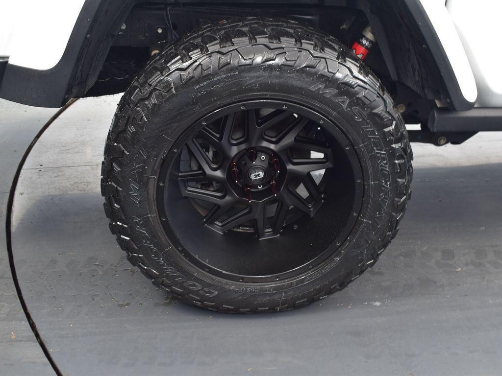 used 2020 Jeep Gladiator car, priced at $33,008