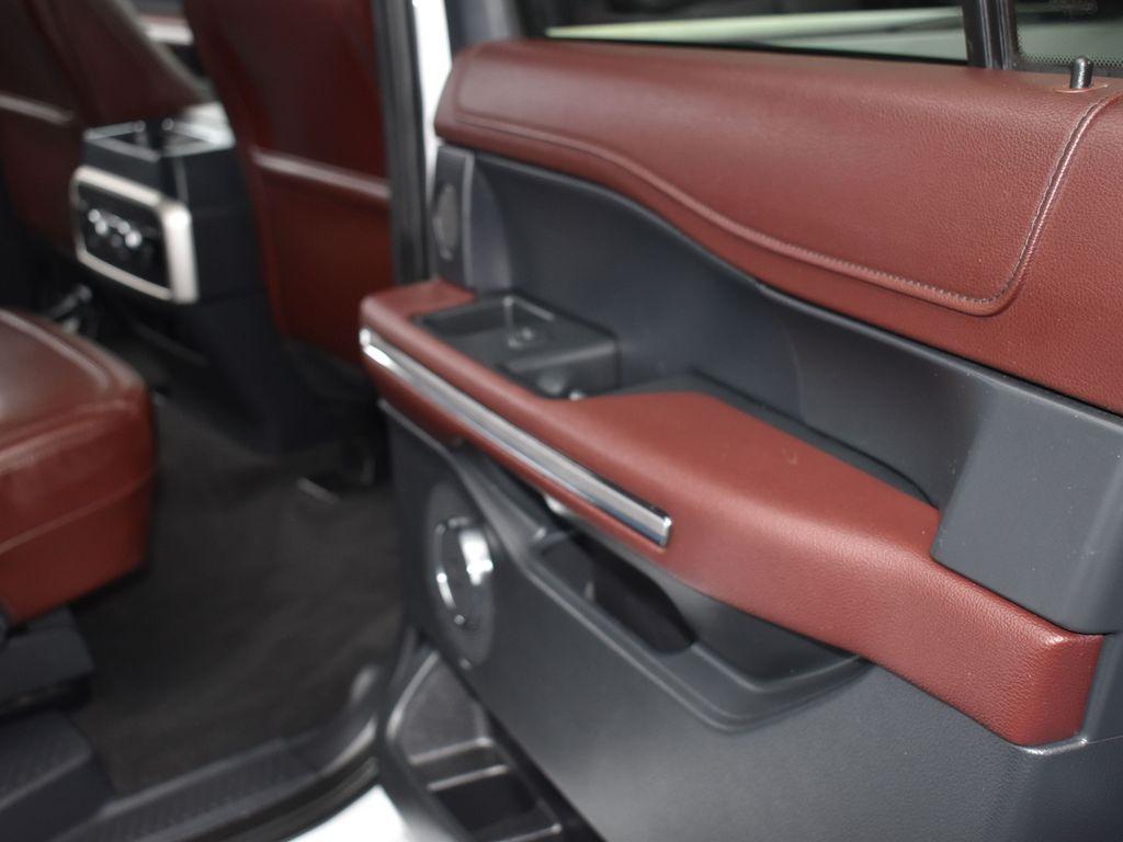 used 2024 Ford Expedition car, priced at $47,638