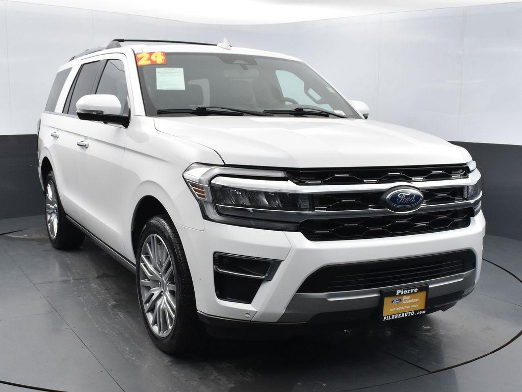 used 2024 Ford Expedition car, priced at $47,638