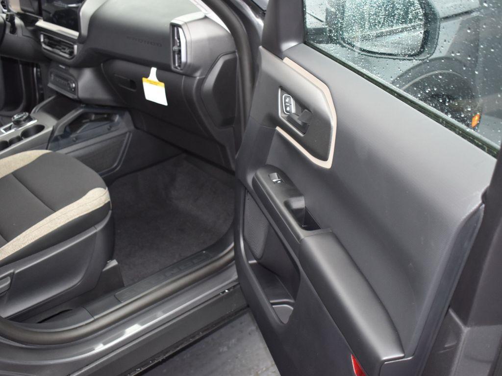 new 2025 Ford Bronco Sport car, priced at $32,160