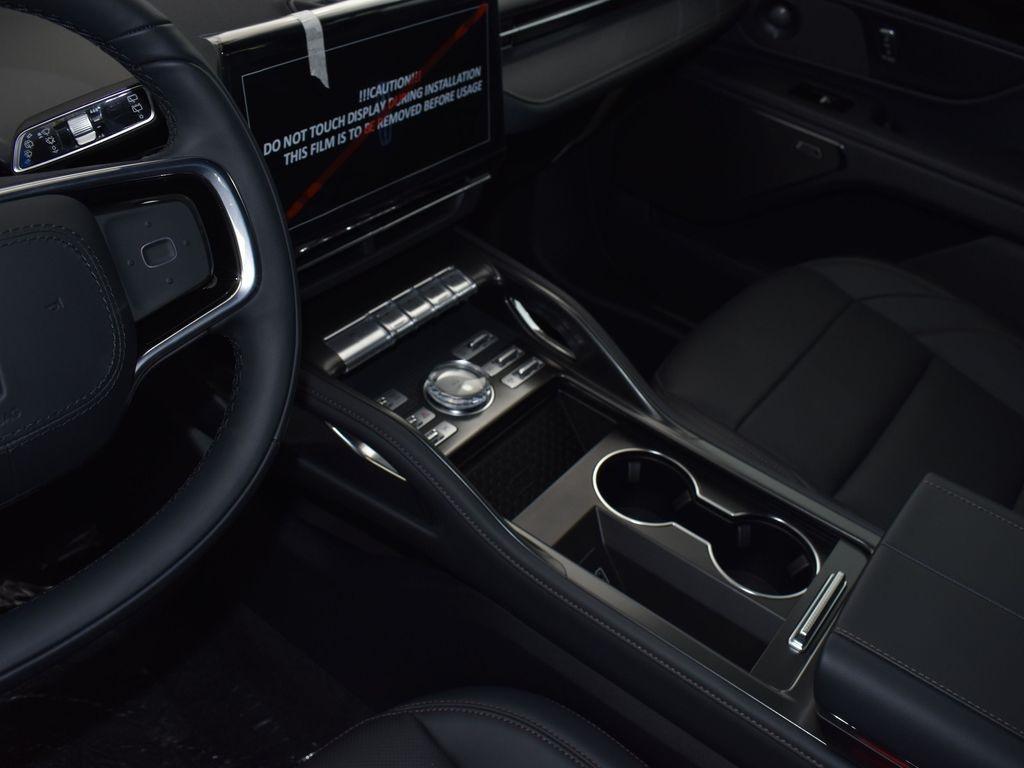 new 2025 Lincoln Nautilus car, priced at $55,991