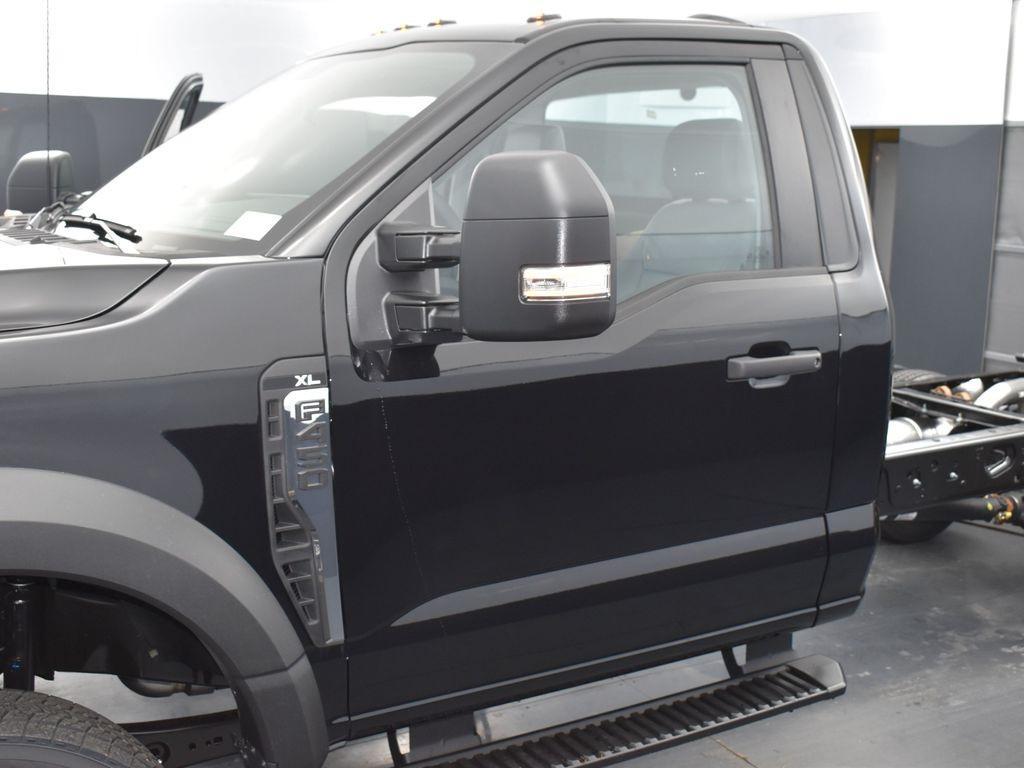 new 2026 Ford F-450 car, priced at $60,985