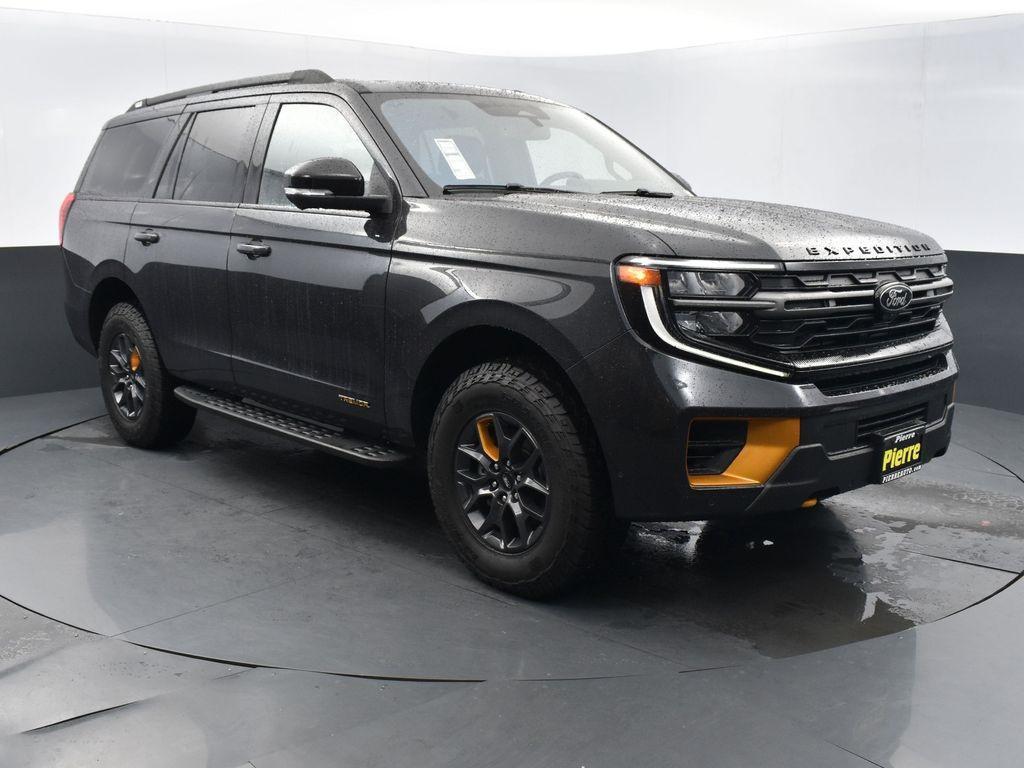 new 2025 Ford Expedition car, priced at $82,999