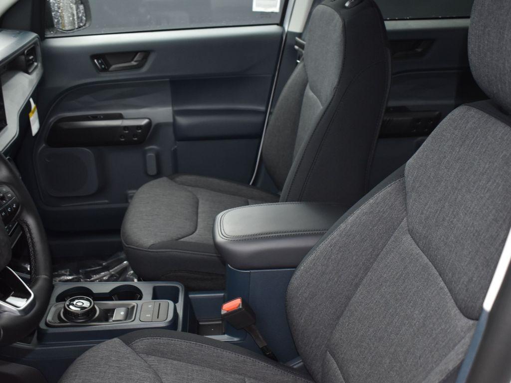 new 2025 Ford Maverick car, priced at $33,988