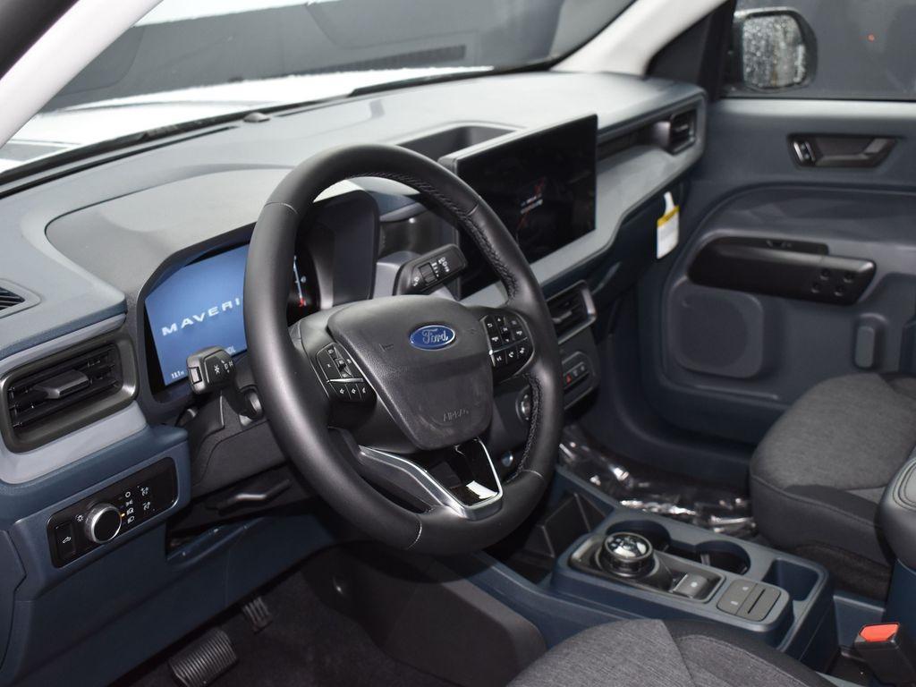 new 2025 Ford Maverick car, priced at $33,988