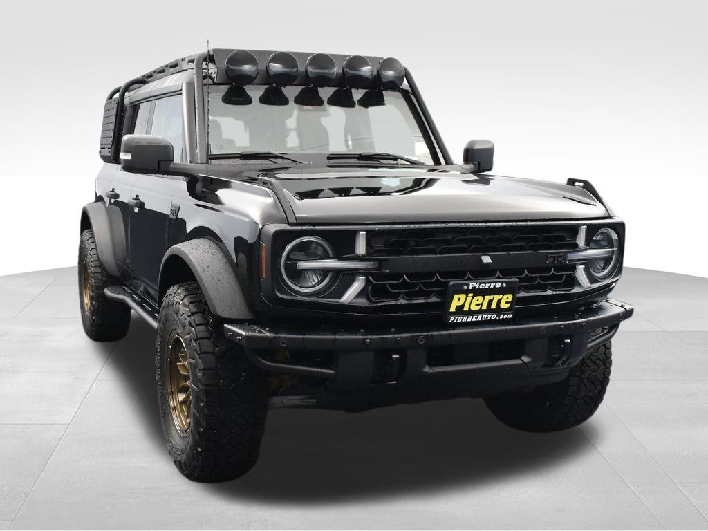 new 2025 Ford Bronco car, priced at $75,888